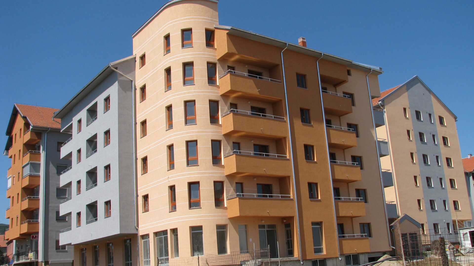 Stambeni objekat, ul. Novoprojektovana, Niš (objekat 1)